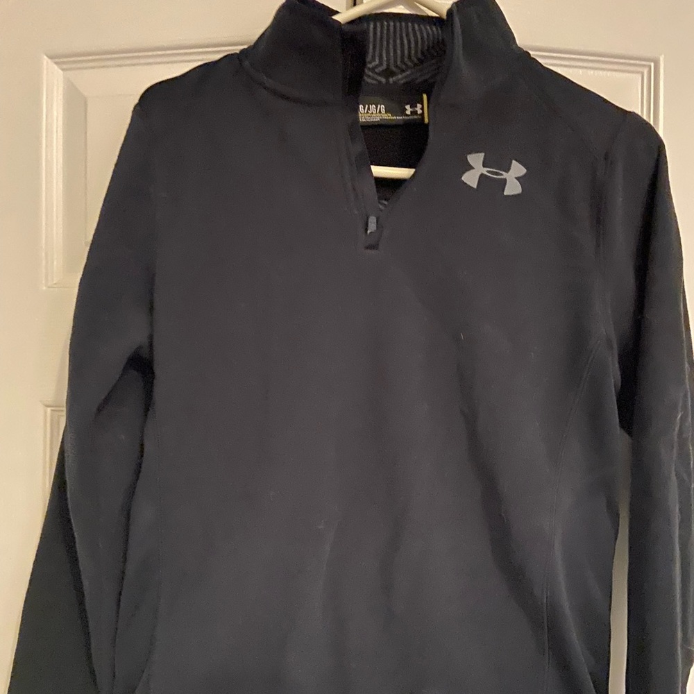 Under Armour 1/4 zip boys shirt